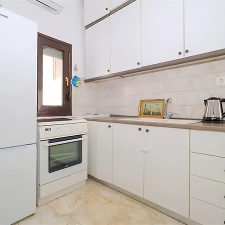 Tatil Evi Dimitris Garden House *